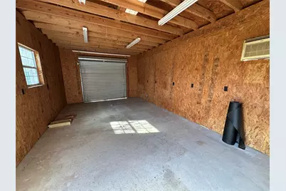 113 Carriage Lane, Silsbee, TX 77656 - Photo 21