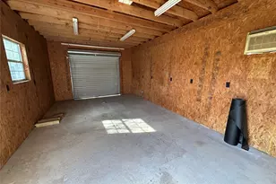 113 Carriage Ln, Silsbee, TX 77656 - Photo 21