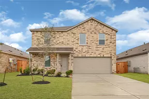 9318 Speckled Trout Dr, Baytown, TX 77521 - Photo 1