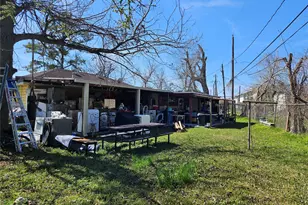 121 Norview Dr, Houston, TX 77022 - Photo 17