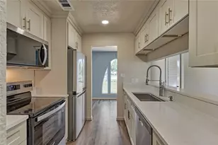 100 La Costa Dr, Montgomery, TX 77356 - Photo 11