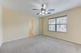 2607 Enclave At Shady Acres Ct, Houston, TX 77008 - Photo 27