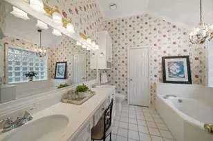 15204 Jamaica Dr, Willis, TX 77318 - Photo 21