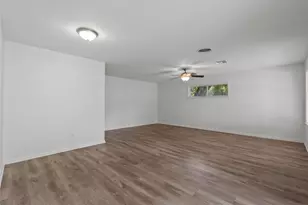 1102 Avenue C, Sweeny, TX 77480 - Photo 27