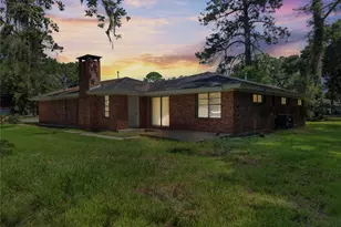 1102 Avenue C, Sweeny, TX 77480 - Photo 1