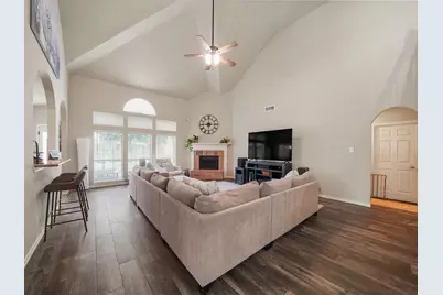 719 Rock Springs Drive, Richmond, TX 77469 - Photo 13