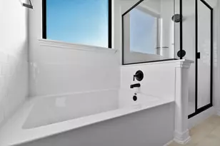 21918 Pecan Buff Dr, Waller, TX 77484 - Photo 11