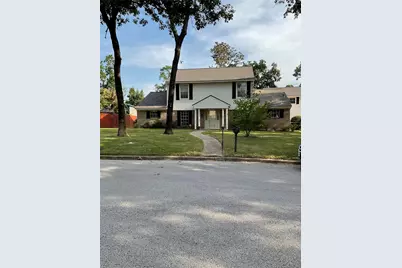 3113 Wilson Road, Conroe, TX 77304 - Photo 3