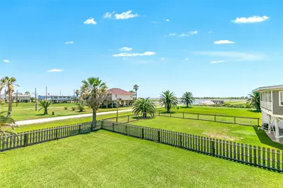 1319 Middle Street, Surfside Beach, TX 77541 - Photo 27