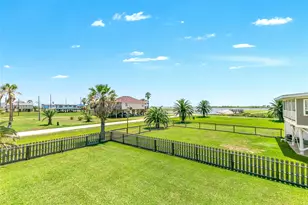 1319 Middle St, Surfside Beach, TX 77541 - Photo 27