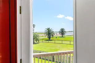 1319 Middle St, Surfside Beach, TX 77541 - Photo 15