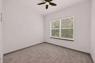 8306 Tidwell Rd, Houston, TX 77028 - Photo 11