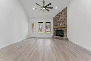 205 Blue Hill Dr, Montgomery, TX 77356 - Photo 13