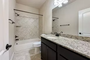 23 Jonquil Pl, Tomball, TX 77375 - Photo 37