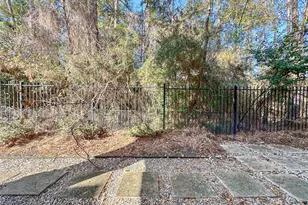 23 Jonquil Pl, Tomball, TX 77375 - Photo 49