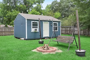 6910 Cayton St, Houston, TX 77061 - Photo 5