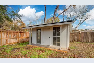 5742 Cartagena Street, Houston, TX 77035 - Photo 31
