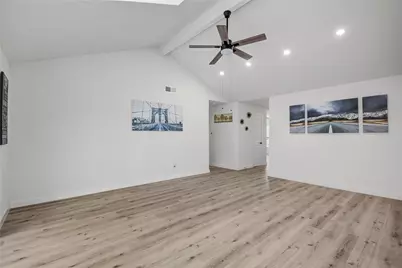 5742 Cartagena Street, Houston, TX 77035 - Photo 11