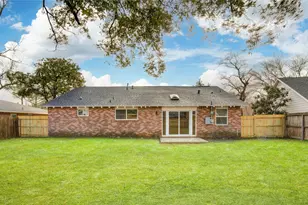 5742 Cartagena St, Houston, TX 77035 - Photo 29