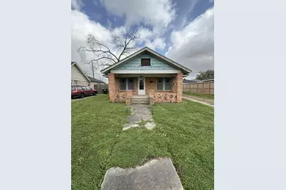 7351 Walker Street, Houston, TX 77011 - Photo 1