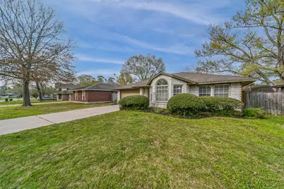 2511 Pine Cone Drive, Houston, TX 77339 - Photo 3
