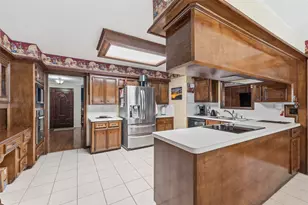 13007 Marron Dr, Cypress, TX 77429 - Photo 11