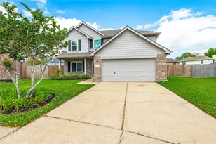 207 Fox Springs Ct, Dickinson, TX 77539 - Photo 5