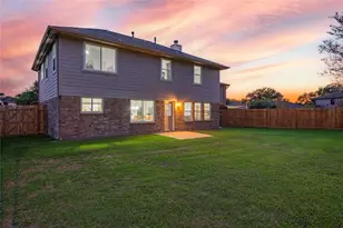 207 Fox Springs Ct, Dickinson, TX 77539 - Photo 39