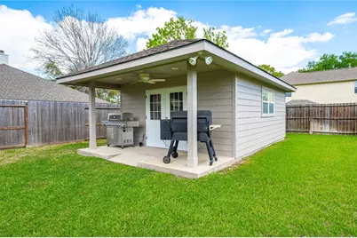 207 Fox Springs Court, Dickinson, TX 77539 - Photo 41