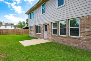 207 Fox Springs Ct, Dickinson, TX 77539 - Photo 33