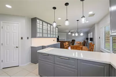 207 Fox Springs Court, Dickinson, TX 77539 - Photo 19