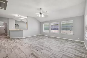 12015 Cottage Elm Ct, Houston, TX 77089 - Photo 5