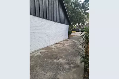 7211 Deep Forest Drive, Houston, TX 77088 - Photo 3