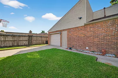 4006 Dover Street, Deer Park, TX 77536 - Photo 29