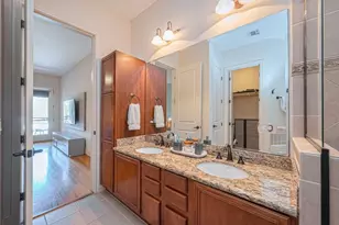 58 Briar Hollow Ln, Houston, TX 77027 - Photo 19