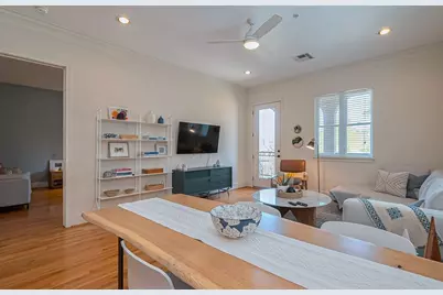 58 Briar Hollow Lane #303, Houston, TX 77027 - Photo 9