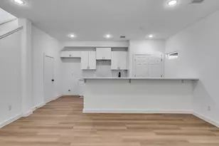 8415 Mahalia Dr, Houston, TX 77088 - Photo 13