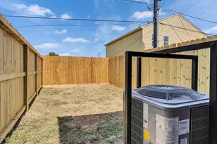 8415 Mahalia Dr, Houston, TX 77088 - Photo 5
