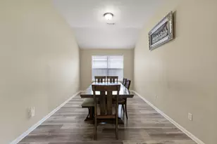 29106 Foxingham Cir, Spring, TX 77386 - Photo 9