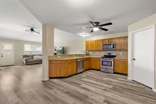29106 Foxingham Cir, Spring, TX 77386 - Photo 13
