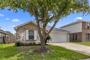 29106 Foxingham Cir, Spring, TX 77386 - Photo 3