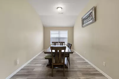 29106 Foxingham Circle, Spring, TX 77386 - Photo 9