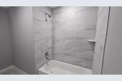 8654 Tilgham Street, Houston, TX 77029 - Photo 11