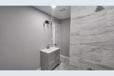 8654 Tilgham Street, Houston, TX 77029 - Photo 5