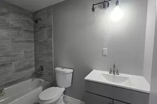 8654 Tilgham St, Houston, TX 77029 - Photo 17