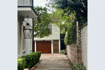 2015 South Boulevard #1/2, Houston, TX 77098 - Photo 1