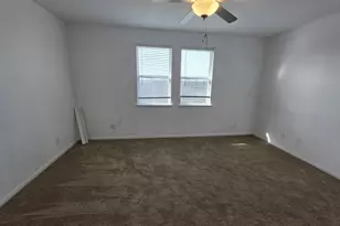 5640 Giving Grace Wy, Houston, TX 77048 - Photo 9