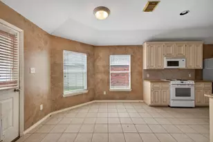 4922 Lawson Lake Ln, Richmond, TX 77407 - Photo 9