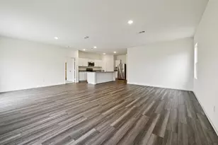 31210 Williams Lndg St, Waller, TX 77484 - Photo 5