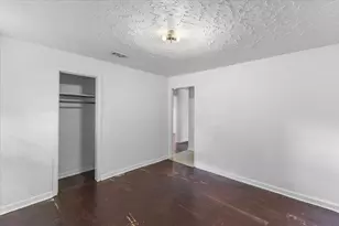 8002 Woodlyn Rd, Houston, TX 77028 - Photo 15
